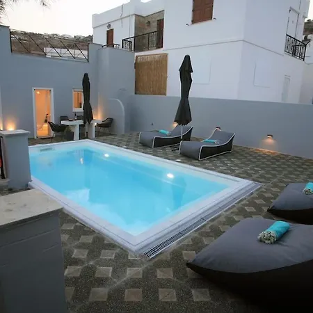 Casa Di Soho Syros